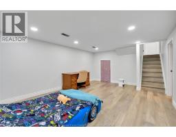 655 ROSELAND DRIVE South - 25