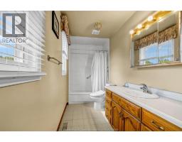 2862 MANGIN CRESCENT - 32