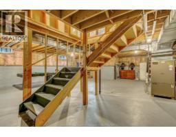 2862 MANGIN CRESCENT - 37