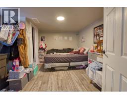 487 ST CLAIR STREET - 18