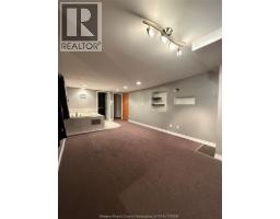 647 Irvine AVENUE UnitNo. 301 - 24