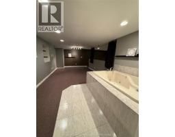 647 Irvine AVENUE UnitNo. 301 - 25