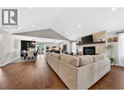 3939 WILDWOOD DRIVE - 8