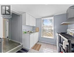 691 WINDERMERE ROAD - 17