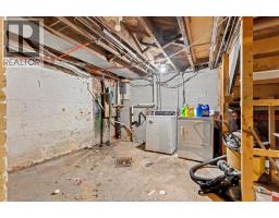 691 WINDERMERE ROAD - 24