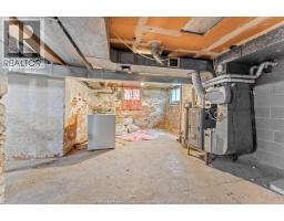 691 WINDERMERE ROAD - 25