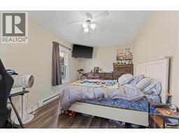 1564 LANGLOIS AVENUE - 12