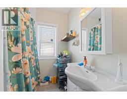 1564 LANGLOIS AVENUE - 14