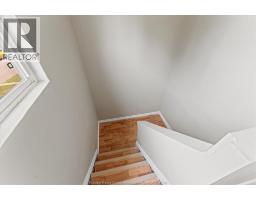 1564 LANGLOIS AVENUE - 23