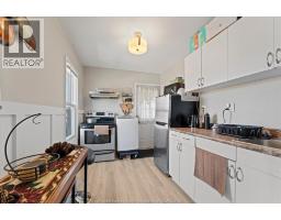1564 LANGLOIS AVENUE - 24