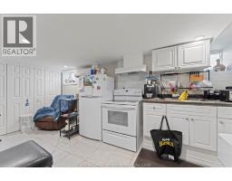 1564 LANGLOIS AVENUE - 34