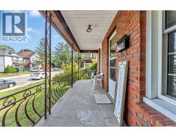 841 PIERRE AVENUE - 4