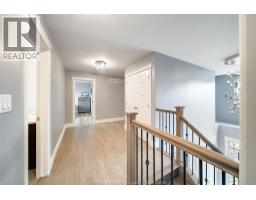 1096 CHARLOTTE CRESCENT - 20