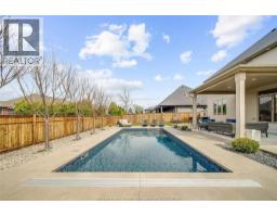 1096 CHARLOTTE CRESCENT - 45