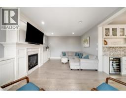 1096 CHARLOTTE CRESCENT - 7