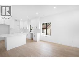 754 SOUTH PACIFIC AVENUE - 10