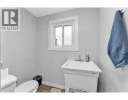 421 ELM AVENUE - 13