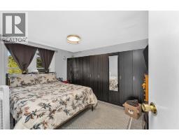 421 ELM AVENUE - 15