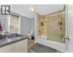 421 ELM AVENUE - 17