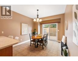 15 OAKGROVE LANE - 16