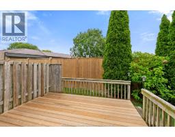 15 OAKGROVE LANE - 33