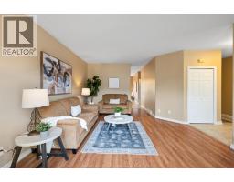 15 OAKGROVE LANE - 9