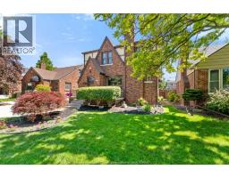 2226 Gladstone Avenue - 3