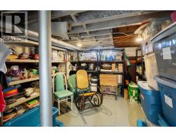 2226 Gladstone Avenue - 40