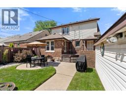 2226 Gladstone Avenue - 44
