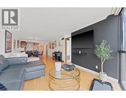 515 RIVERSIDE DRIVE West UnitNo. 1608 - 17