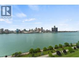 515 RIVERSIDE DRIVE West UnitNo. 1608 - 35