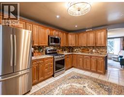 576 RICHMOND STREET - 18