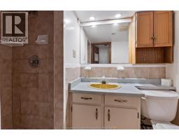 3180 MORRIS - 24