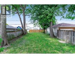 1563 Albert ROAD - 28