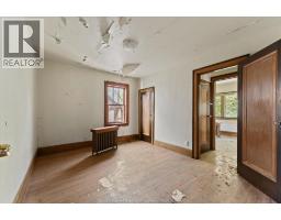 3056 Alexander AVENUE - 18