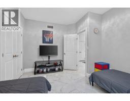 3945 ZANZIBAR CRESCENT - 23