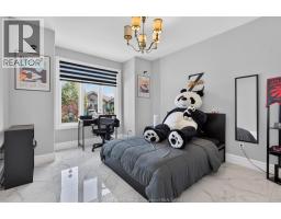 3945 ZANZIBAR CRESCENT - 25