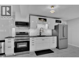3945 ZANZIBAR CRESCENT - 31