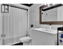 3945 ZANZIBAR CRESCENT - 36