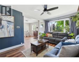 8 ST. CLAIR STREET - 7