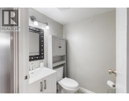3936 WYANDOTTE STREET UnitNo. 805 - 21