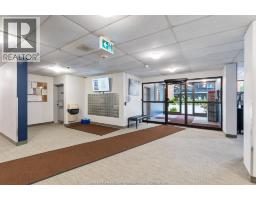 3936 WYANDOTTE STREET UnitNo. 805 - 30
