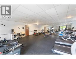 3936 WYANDOTTE STREET UnitNo. 805 - 33
