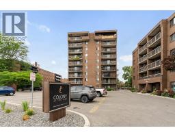 3936 WYANDOTTE STREET UnitNo. 805 - 34