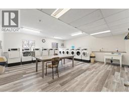 3936 WYANDOTTE STREET UnitNo. 805 - 41