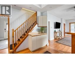 8 Young STREET - 6