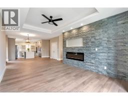 121 HAZEL CRESCENT - 7