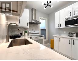 1116 WYANDOTTE East - 15