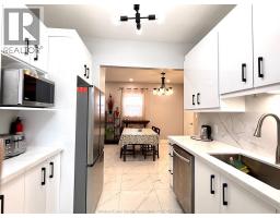 1116 WYANDOTTE East - 16