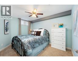 2 QUEEN S HILL CRESCENT - 27